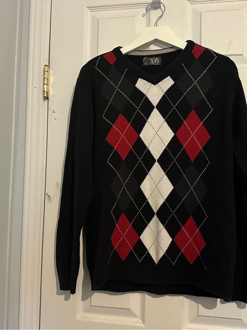 Vintage XG Men’s Black Argyle V-Neck Sweater with Red & White Pattern